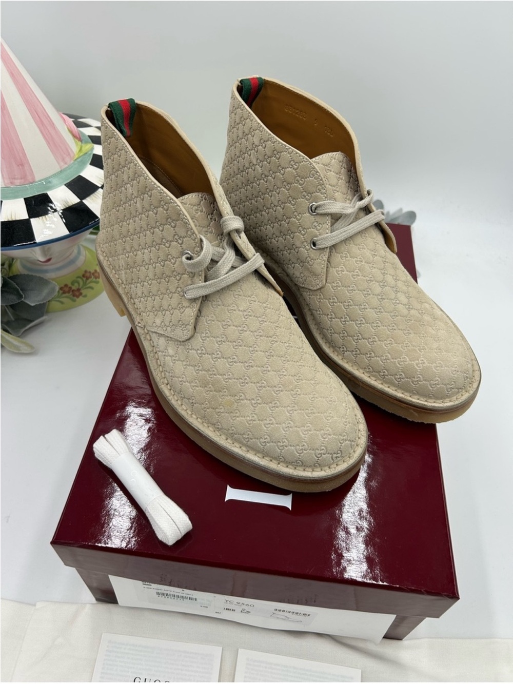 Men’s Gucci GG monogram desert boots oatmeal size 9 fits 10 US made Italy